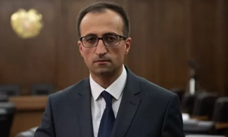 Հիվանդ երեխաներին չուղարկել մանկապարտեզ կամ դպրոց․ Արսեն Թորոսյան