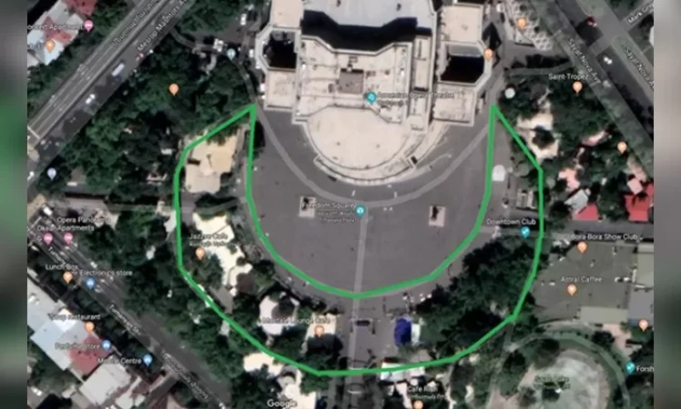 Օպերայի շենքին հարակից սրճարանները կանաչ տարածք կդառնան