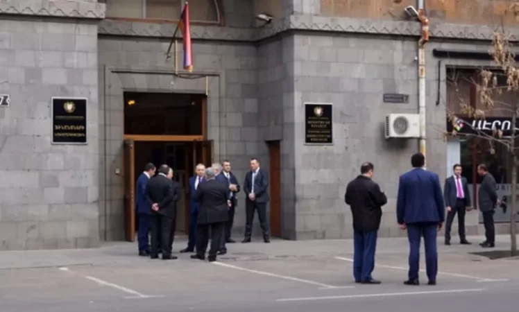 ՊԵԿ–ի 130 աշխատակից ազատվել է աշխատանքից