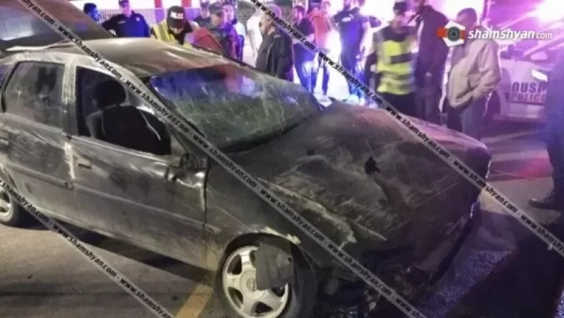 Խոշոր ավտովթար Երևանում. 38-ամյա վարորդը մեքենայով բախվել է էլեկտրոնիկայի խանութի ճաղավանդակին