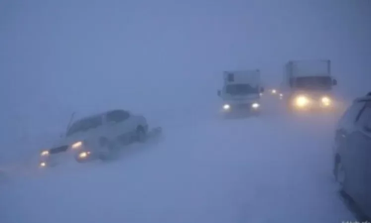 Սևանի թերակղզուց դեպի Դիլիջանի թունել բուք է