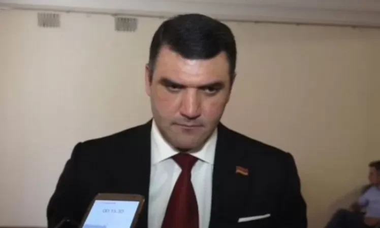 Կոստանյանին պաշտոն չեն տա