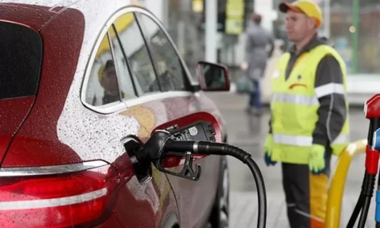 Բենզինի գինն աստիճանաբար 50 դրամով կէժանանա. «Ժողովուրդ»
