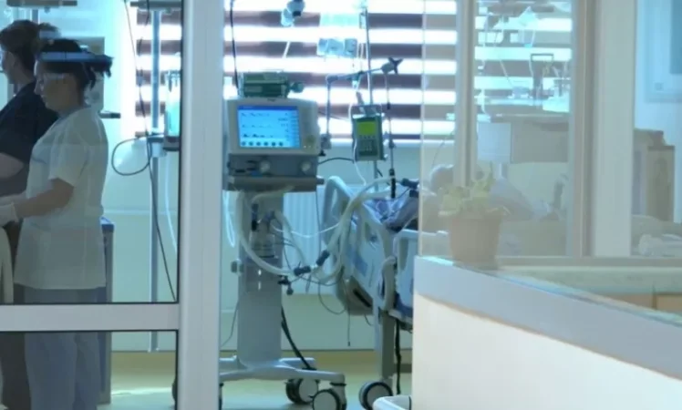 Գյումրու Ավստրիական հիվանդանոցում երեխաների ծնողներից գումարներ են վերցնում