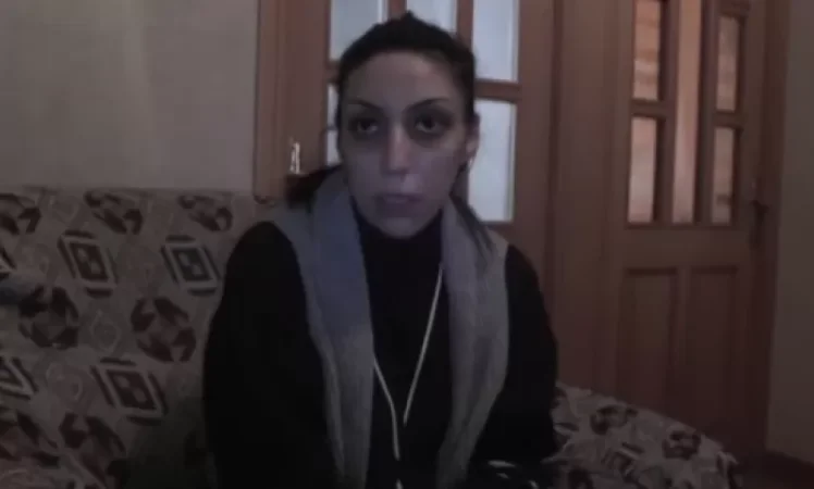 Բնակարանից բռնի վտարված 3 անչափահասերի մորը վերադարձրել են գույքը