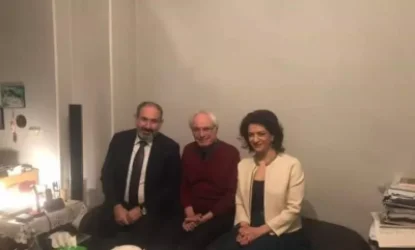 Փաշինյանն ու Աննա Հակոբյանն այցելել են Տիգրան Մանսուրյանին