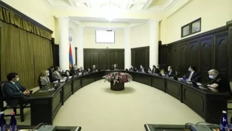 Շուտով՝ արդեն սեպտեմբերի մեջ, գոնե մեկ-երկու տասնյակ ավիաընկերություններ կվերսկսեն կանոնավոր չվերթները դեպի ՀՀ. վարչապետ