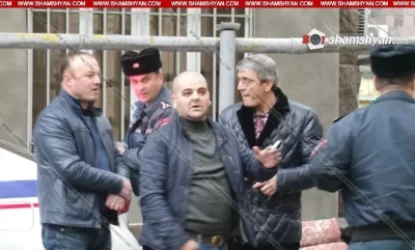 ԼՈՒՍԱՆԿԱՐ. Հարբած վիճակում Toyota-ով բախվել է BMW-ին ու դիմել փախուստի. հայտնաբերել են ԱԱԾ-ի բակում