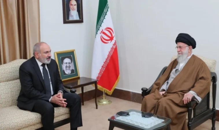 Իրանի հոգևոր առաջնորդը՝ երկրի նախագահի մահից հետո Հայաստանի հետ հարաբերությունների մասին