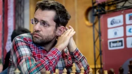 3 փայլուն հաղթանակներից հետո Լևոն Արոնյանը CHAMPIONS SHOWDOWN  CHESS 9LX-ի միանձնյա առաջատարն է