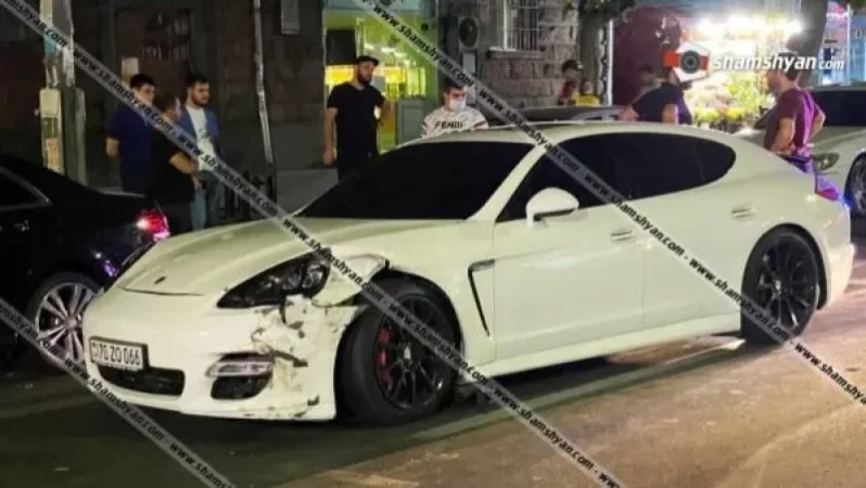 Ավտովթար Երևանում․ SAS սուպերմարկետի հարևանությամբ բախվել են՝ Porsche Panamera-ն, Mercedes-ն ու Nissan-ը. Shamshyan. com