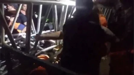 ՏԵՍԱՆՅՈՒԹ․ Նախընտրական միջոցառման ժամանակ փլվել է բեմը, կան զոհեր և տասնյակ վիրավորներ․ Մեքսիկա