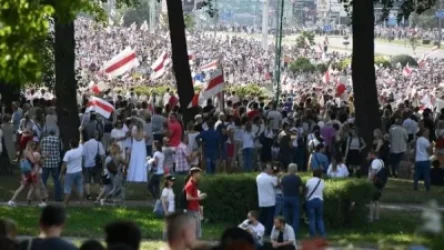 Մինսկում բողոքի ակցիաներն ավարտվել են ձերբակալվածների պահման վայրերի մոտ