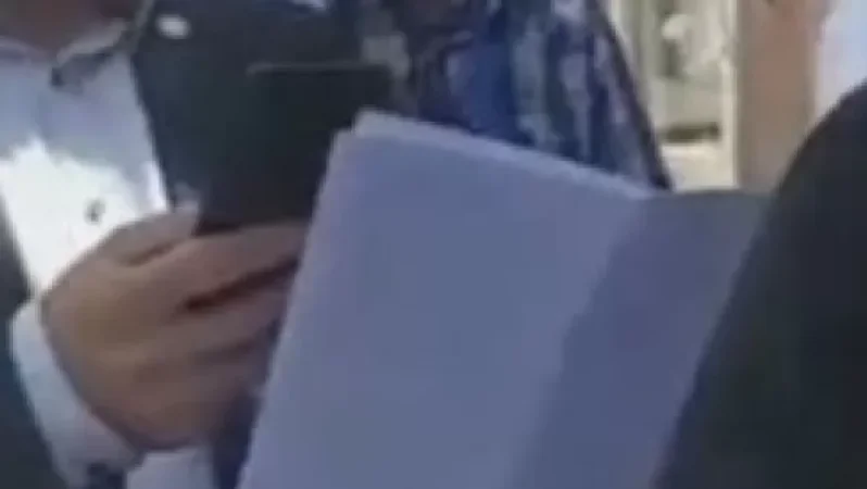 ԲՀԿ հանձնաժողովի անդամի ձեռքին ցուցակ է հայտնաբերվել