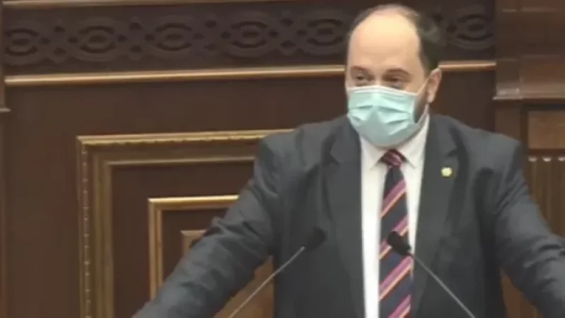 Տարօրինակ է, որ չափորոշիչներից շատ հարց չտվեցին, շատ բան ունեի ասելու, պատրաստված էի եկել. նախարար