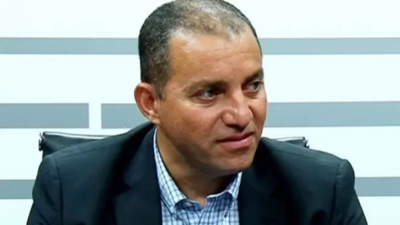 Գուրգեն Արսենյանը լրացուցիչ փող աշխատելու անհրաժեշտություն չունի. Վահան Քերոբյան