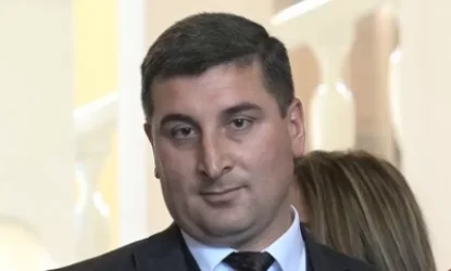 Գեղարքունիքի մարզպետը ամոթանք է տալիս Իսրայել Հակոբկոխյանին