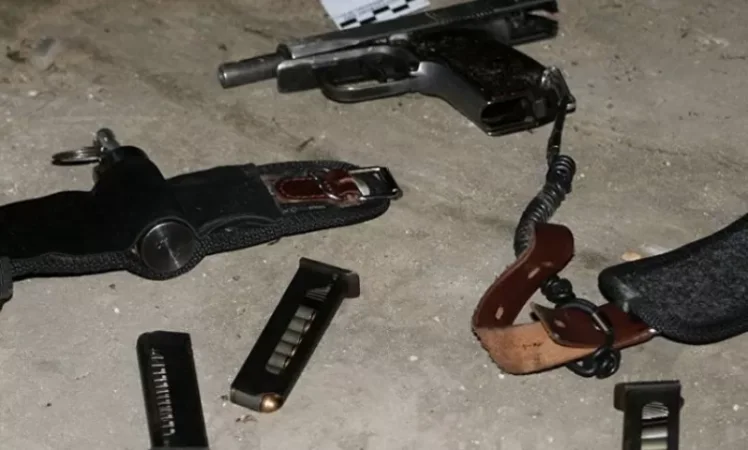 Տղամարդը հանձնել է  մորեղբոր զինամթերքը