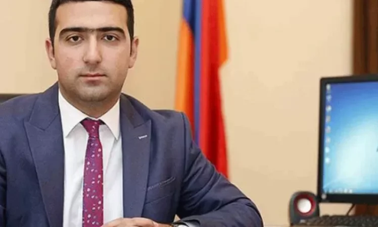 Չընկնել «միակ ընդդիմադիրի» թակարդը, չզոմբիանալ. Գևորգ Աճեմյան