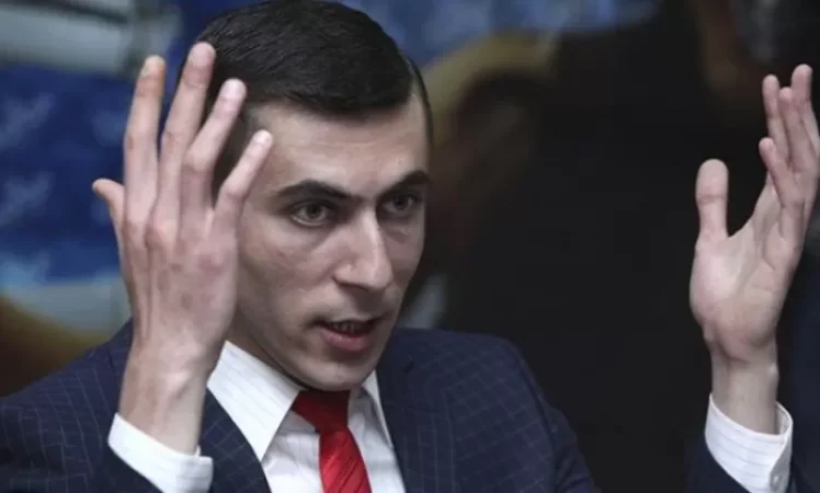 Եվս  մեկ քայլ դեպի գարուն. Գագիկ Սուրենյան