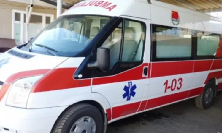 Երևանիտղամարդը դանակով հարձակվել է շտապօգնության բժշկի վրաԵրևանում տղամարդը դանակով հարձակվել է շտապօգնության բժշկի վրա