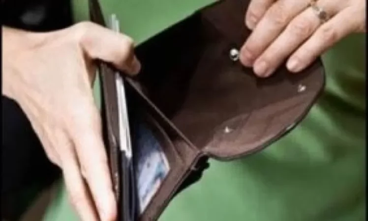 «Դալմա Գարդեն Մոլ»-ում «Կիոկուշին» կարատեի ֆեդերացիայի նախագահից գողացել են մոտ  կես մլն  դրամ