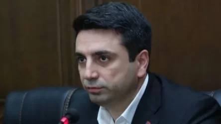 Հանրահավաքի որոշումը հարմարեցվել է դատարանում կալանքի հարցի քննարկմանը. Ալեն Սիմոնյան