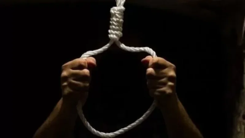 Արմավիր քաղաքի Չերեմուշկա թաղամասում քաղաքացին բարձրացել է աշտարակի վրա և սպառնում է ինքնասպան լինել