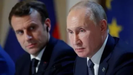 Պուտինը Մակրոնի հետ զրույցում չի բացառել, որ Նավալնին ինքն է պատահմամբ թունավորվել. Le Monde