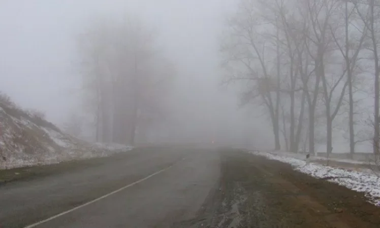 Updated: Black Ice and Fog. Current Conditions on the Roads