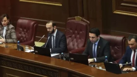 Անկախության տոնի առթիվ պարգևատրվել են ԱԺ պատգամավորներն ու աշխատակազմի ներկայացուցիչները