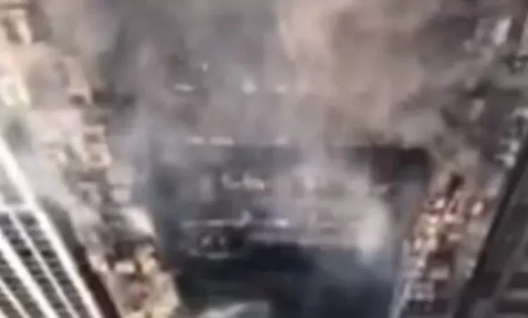 VIDEO: People Jump from Burning Skyscraper in Bangladesh's Capital Trying to Escape