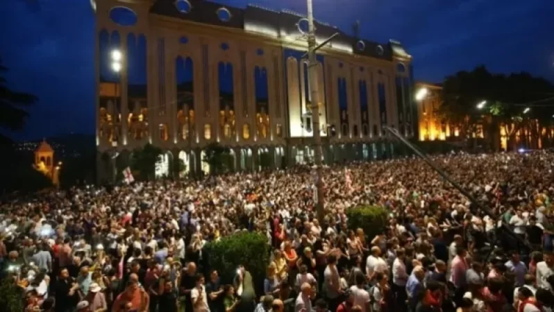 Թբիլիսիում դադարեցվել են ռուսալեզու ֆիլմերի, մուլտֆիլմերի ցուցադրությունը