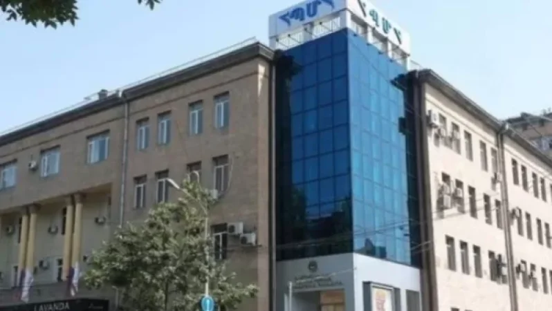 Մանկավարժական համալսարանից 60 ուսանող է տարհանվել. գազի հոտից 2 ուսանողի ինքնազգացողությունը վատացել է. ԱԻՆ