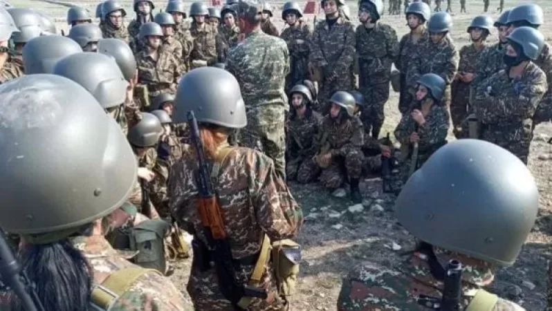 Կանանց առաջին վաշտը անցնում է պատրաստություն. Արծրուն Հովհաննիսյան