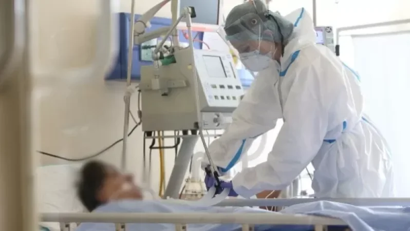 Նոր ռեկորդներ վերակենդանացումում գտնվող անձանց և կորոնավիրուսից մահացությունների թվի մասով. ՌԴ-ում իրավիճակը ծանր է
