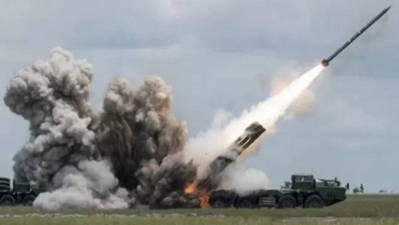 Լուսադեմին թշնամին «Սմերչ» կայանքից կրակ է բացել Մարտունի և Շուշի քաղաքների ուղղությամբ