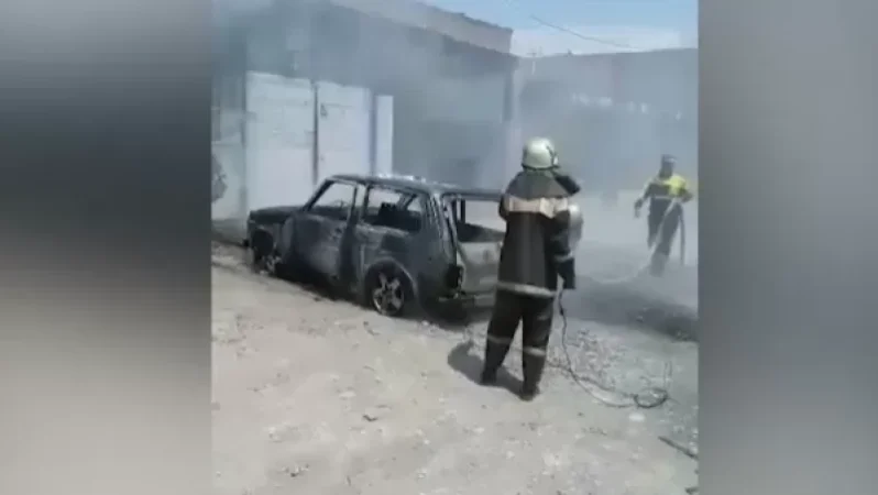 Video: Niva Car on Fire at Auto Service Point in Artashat