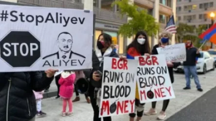 Հայերը բողոքի ակցիա են արել BGR լոբբիստական ընկերության դիմաց՝ պահանջելով խզել կապերն Ադրբեջանի հետ