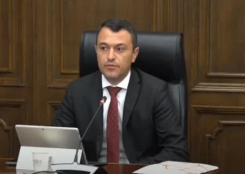 Ինքնակամ շինություններն օրինականացման ենթակա չեն. Թովմասյան