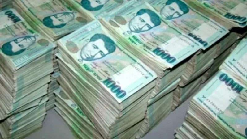 Յուրացում Էջմիածնի քաղաքապետարանում