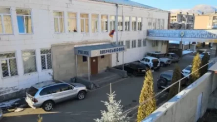 ՏԵՍԱՆՅՈՒԹ. Բազումի ոստիկանները հայտնաբերել են ապօրինի զենք-զինամթերք