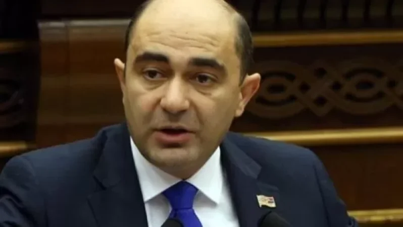 Ալիևը բացի հայրենազրկումից, նպատակ ունի նաև մեզ բոլորիս մինչև ծոռ ու կոռ պարտքի տակ գցել. Էդմոն Մարուքյան