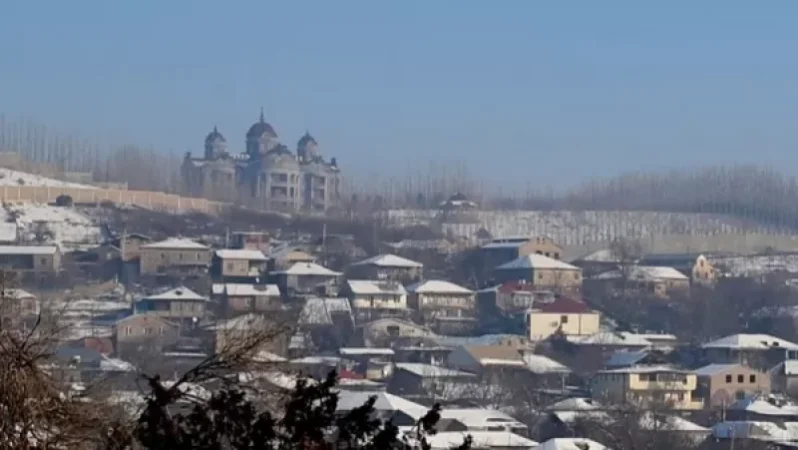 8000 քմ տարածք է այրվել Գագիկ Ծառուկյանի տան հարակից տարածքում