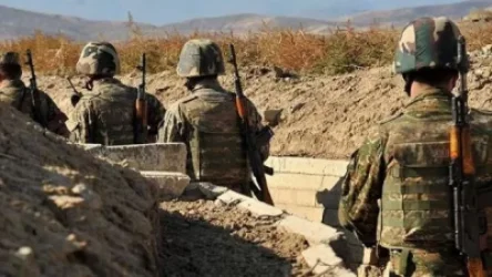 Լուրերը՝ իբր «Եղնիկներ»-ի զորամասի մարտական հերթապահություն իրականացնող անձնակազմը պետք է լքի զբաղեցրած դիրքերը, կեղծ են. ՊԲ