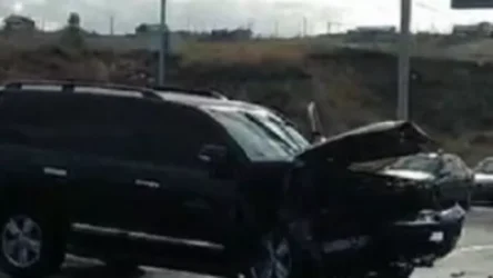 Նուբարաշենի խճուղու մոտակայքում մեքենաներ են բախվել, որի հետևանքով դրանցից մեկը գլորվել է ձորը. կան զոհեր և տուժածներ