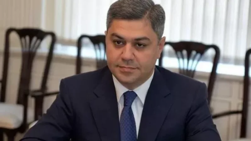 Քաղաքական ռեպրեսիաների շրջանակներում ԱԱԾ-ն ներխուժեց նաև Արթուր Վանեցյանի տուն