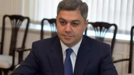 Քաղաքական ռեպրեսիաների շրջանակներում ԱԱԾ-ն ներխուժեց նաև Արթուր Վանեցյանի տուն