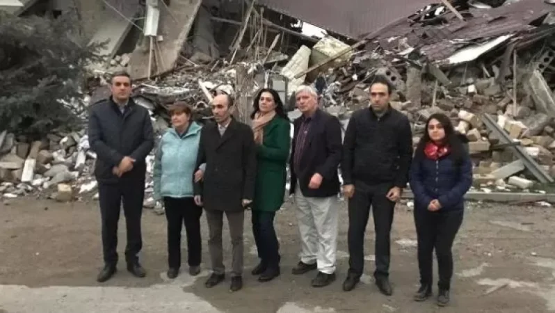 Նախ՝ շրջայց, ապա՝ հանդիպում. Արցախի ՄԻՊ-ն ընդունել է Քերոլայն Քոքսին և ՀՀ օմբուդսմենին