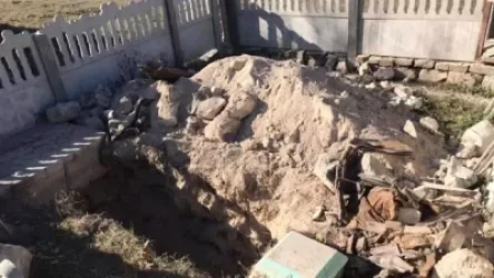 ԼՈՒՍԱՆԿԱՐՆԵՐ. Քարվաճառից մարդիկ հանում և իրենց հետ տանում են ննջեցյալների աճյունները